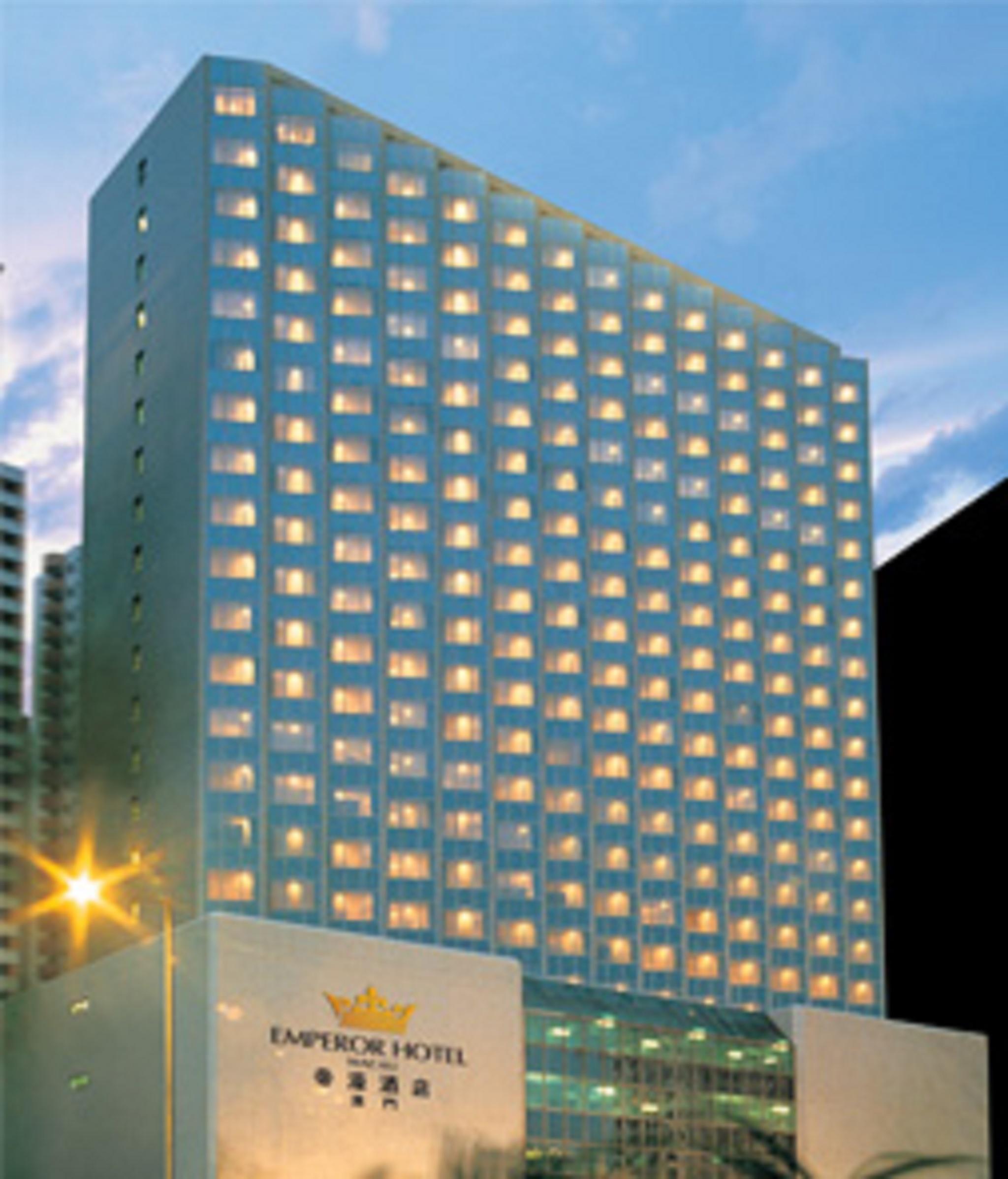 Emperor Hotel Macau Exterior foto
