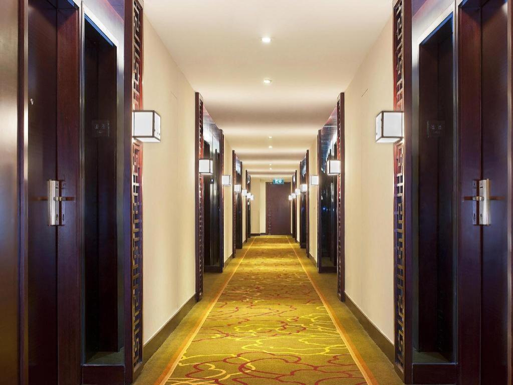 Emperor Hotel Macau Exterior foto
